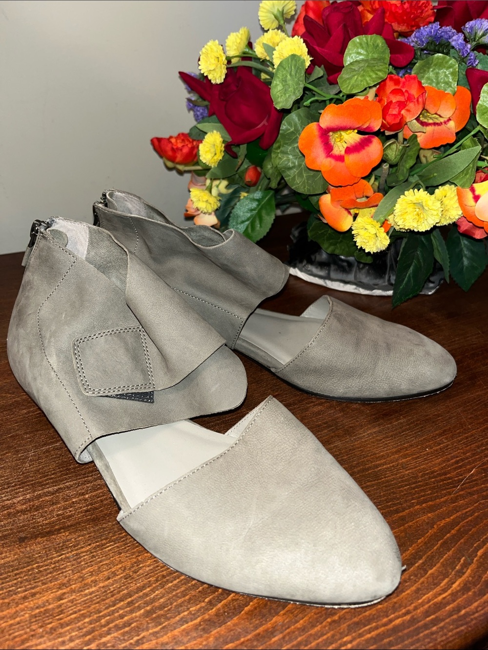 Eileen Fisher Light Gray Suede D'Orsay Ankle Wrap Flats